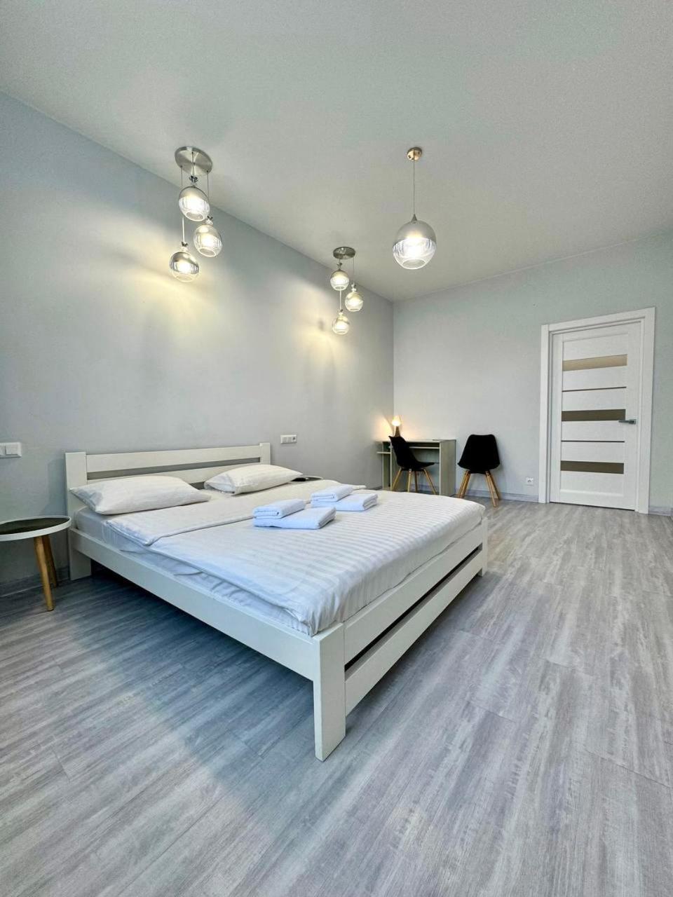 Apartpoltava Жк "Пилипа Орлика,26" Business Апартаменти З Неймовірною Панорамою - Led Дзеркало -Тропічний Душ 外观 照片