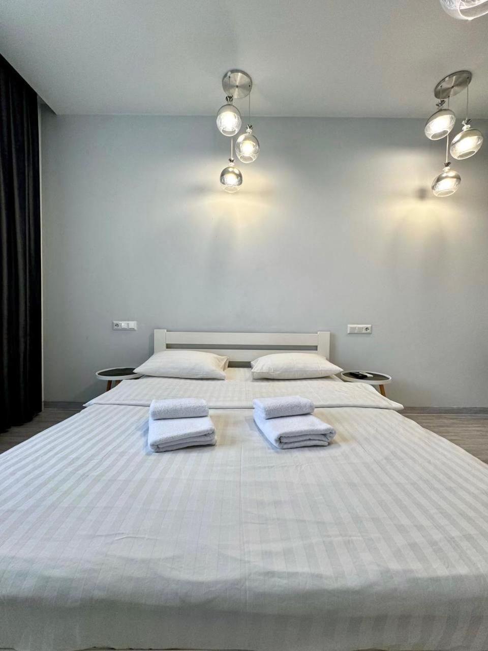 Apartpoltava Жк "Пилипа Орлика,26" Business Апартаменти З Неймовірною Панорамою - Led Дзеркало -Тропічний Душ 外观 照片